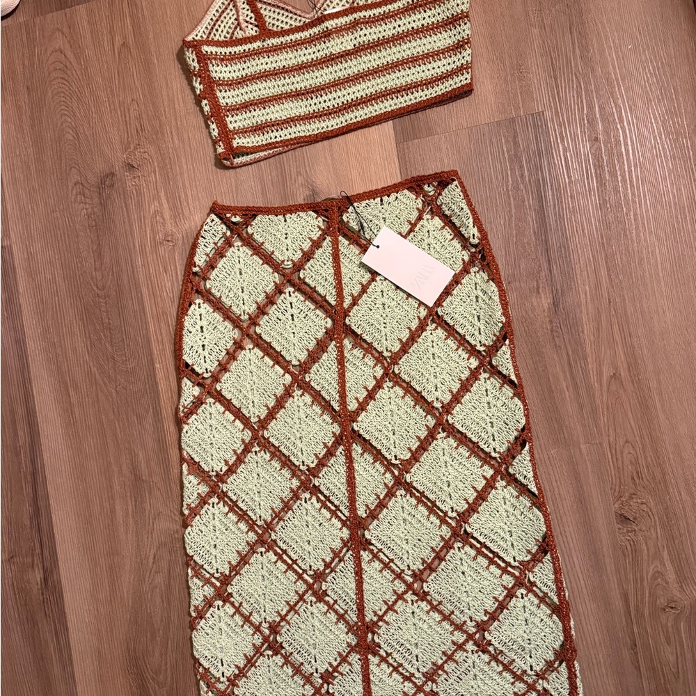 Elegant Geometric Patterned Two Piece Set NWT - image 12